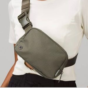 Lululemon Carob Belt Bag